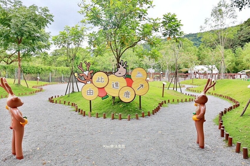 宜蘭縣宜蘭市宜蘭斑比山丘Bambi Land｜冬山親子景點必訪小奈良餵食鹿鹿好療癒，鹿鹿抽愛情籤詩～好拍也好玩！