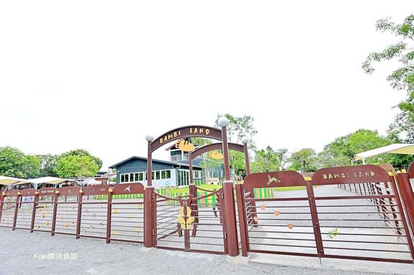 宜蘭縣宜蘭市宜蘭斑比山丘Bambi Land｜冬山親子景點必訪小奈良餵食鹿鹿好療癒，鹿鹿抽愛情籤詩～好拍也好玩！