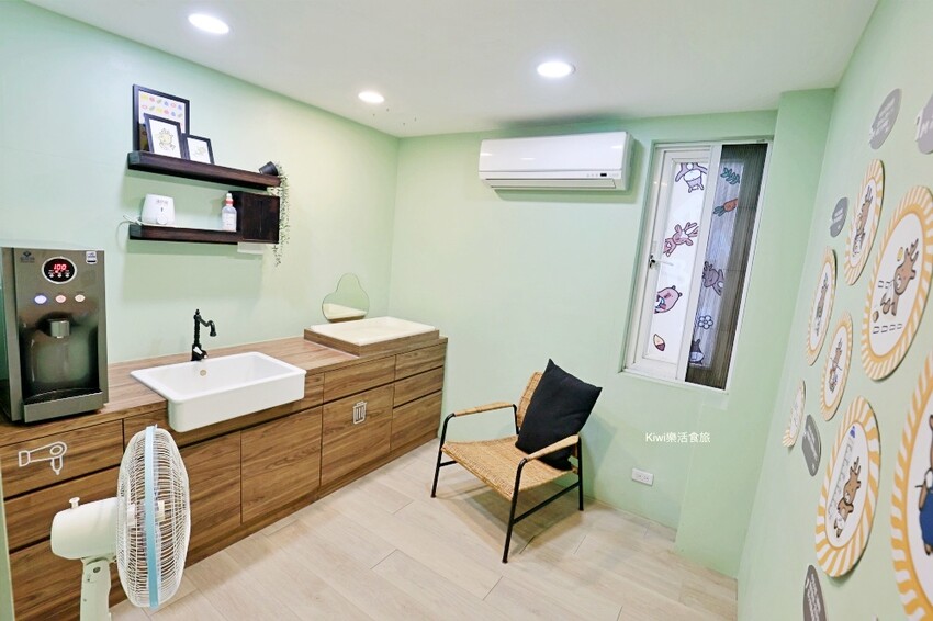 宜蘭縣宜蘭市宜蘭斑比山丘Bambi Land｜冬山親子景點必訪小奈良餵食鹿鹿好療癒，鹿鹿抽愛情籤詩～好拍也好玩！