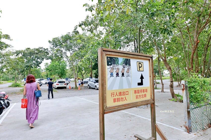 宜蘭縣宜蘭市宜蘭斑比山丘Bambi Land｜冬山親子景點必訪小奈良餵食鹿鹿好療癒，鹿鹿抽愛情籤詩～好拍也好玩！