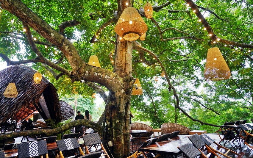 普吉島超人氣三隻猴子餐廳!原始叢林美景中的下午茶,搭配刺激的滑索體驗。