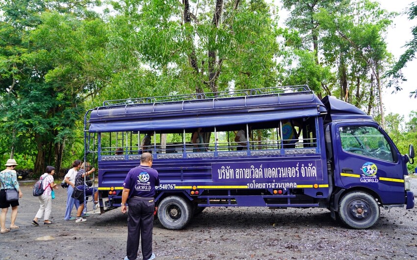 普吉島超人氣三隻猴子餐廳!原始叢林美景中的下午茶,搭配刺激的滑索體驗。