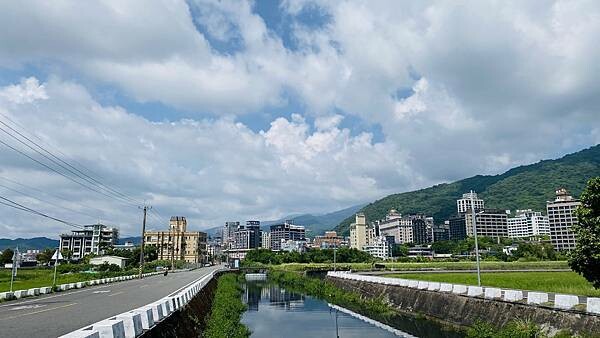 IMG_9021 (1).jpg IMG_9021 (1).jpg