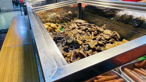 IMG_6223 (1).jpg IMG_6223 (1).jpg