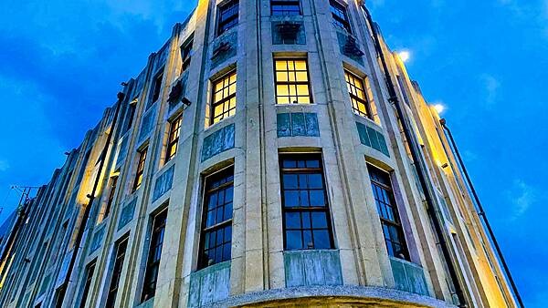 IMG_6203-EFFECTS.jpg IMG_6203-EFFECTS.jpg