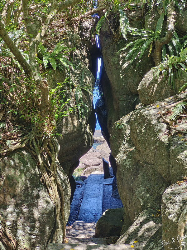 宜蘭縣頭城鎮北關海潮公園》一線天秘境網紅拍照打卡聖地，昔日蘭陽八景之一
