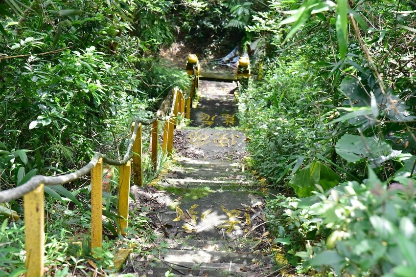 屏東牡丹鄉｜高士社區發展協會 高士部落 野牡丹神社紀念公園導