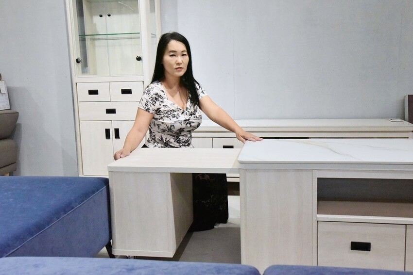 億家具批發倉庫 屏東店|