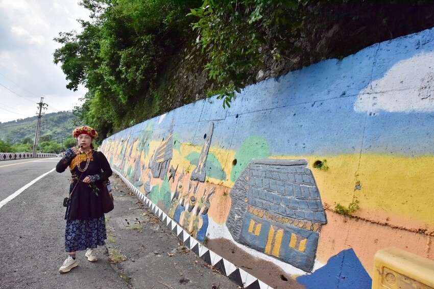 屏東來義鄉｜走讀二峰圳導覽 喜樂發發吾公園 手作體驗-排灣族