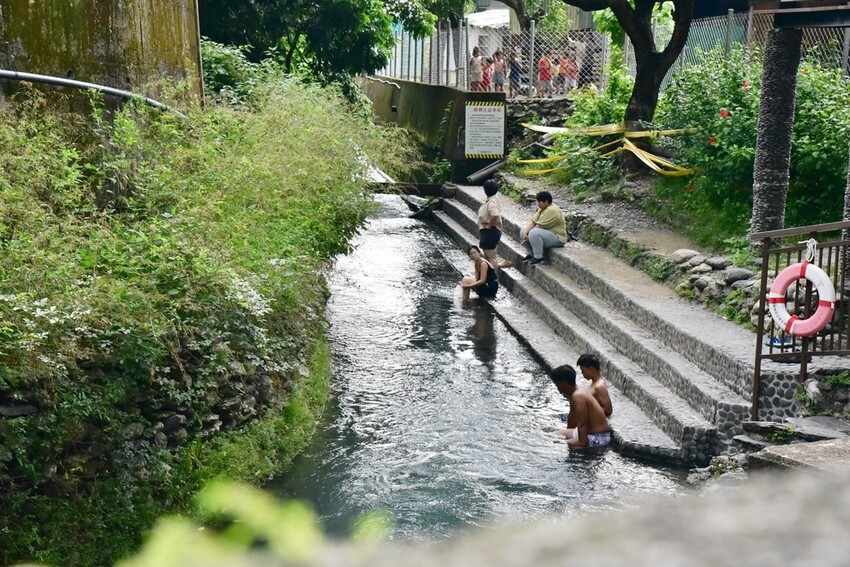 屏東來義鄉｜走讀二峰圳導覽 喜樂發發吾公園 手作體驗-排灣族