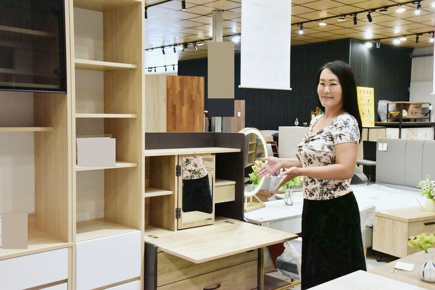 億家具批發倉庫 屏東店|