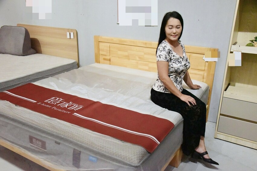 億家具批發倉庫 屏東店|