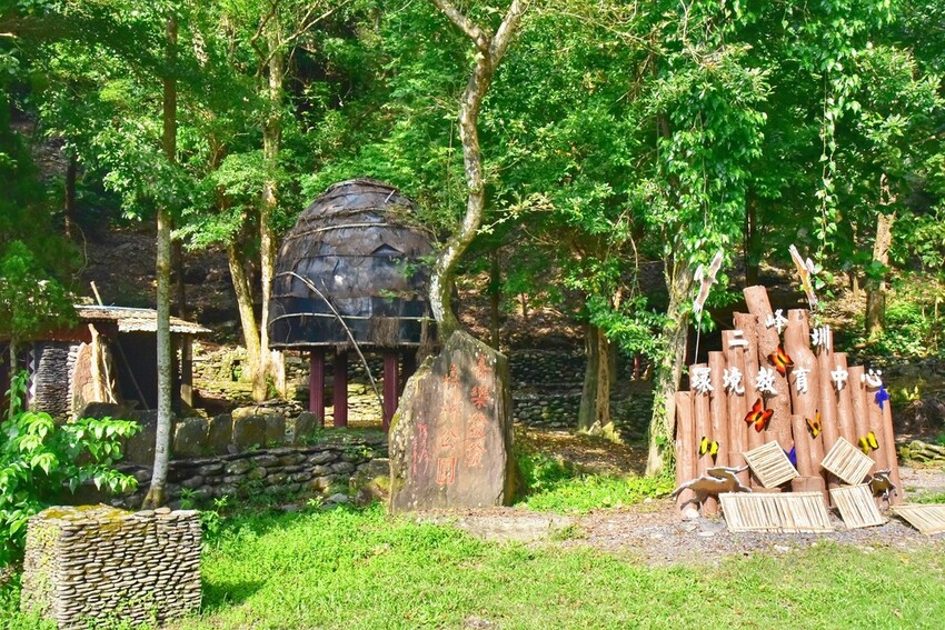 屏東來義鄉｜走讀二峰圳導覽 喜樂發發吾公園 手作體驗-排灣族