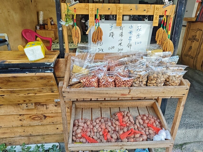 屏東來義鄉｜走讀二峰圳導覽 喜樂發發吾公園 手作體驗-排灣族