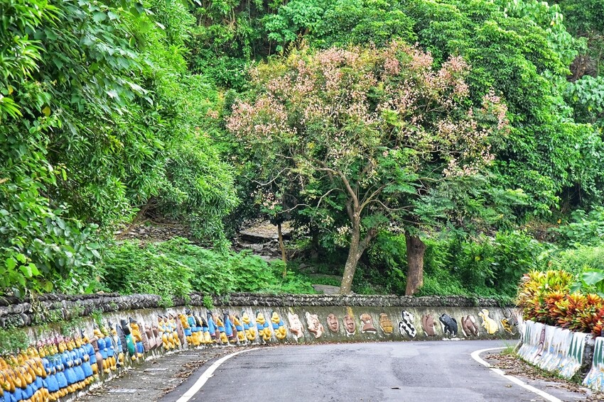 屏東來義鄉｜走讀二峰圳導覽 喜樂發發吾公園 手作體驗-排灣族