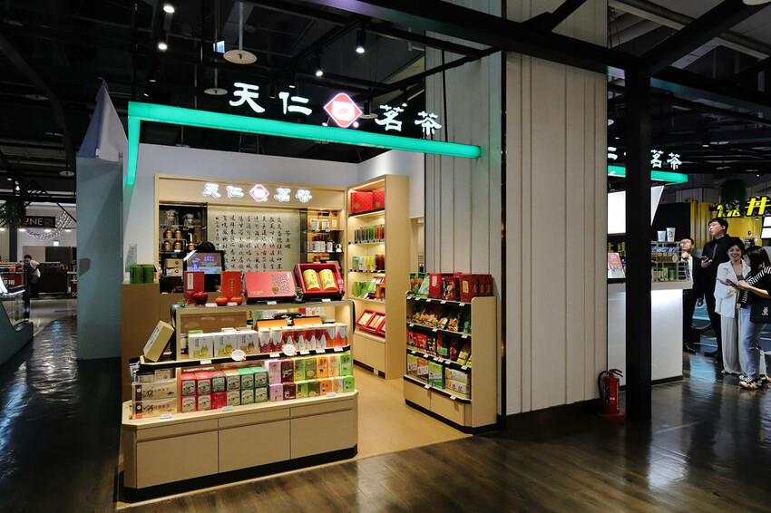 悠遊逛週年慶!讓你優雅逛街也不失美麗!輕鬆享優惠〜饗美食〜想