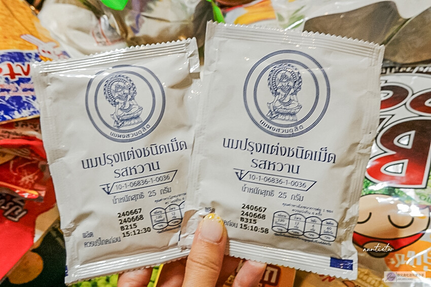 泰國免簽必買伴手禮！24款泰國零食、餅乾推薦，旅遊必備品一次收集。