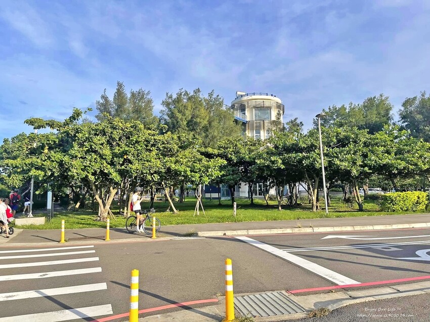 新竹-南寮親子沙灘(南寮兒童挖沙玩水遊憩區)✔免門票✔玩水玩