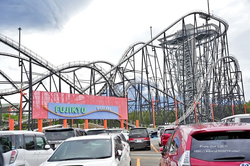 日本【河口湖景點】麗莎與卡斯柏小鎮La vill de Gaspard et Lisa➤很美很美…