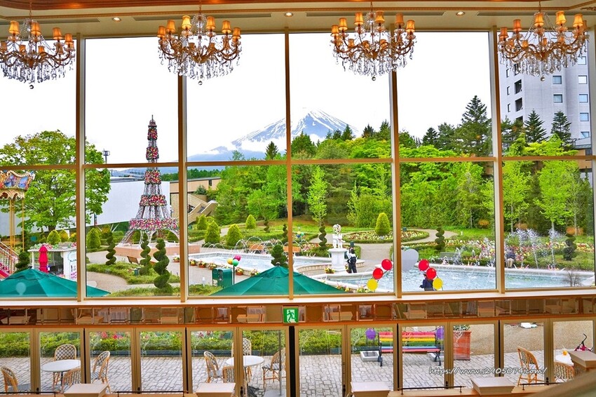 日本【河口湖景點】麗莎與卡斯柏小鎮La vill de Gaspard et Lisa➤很美很美…