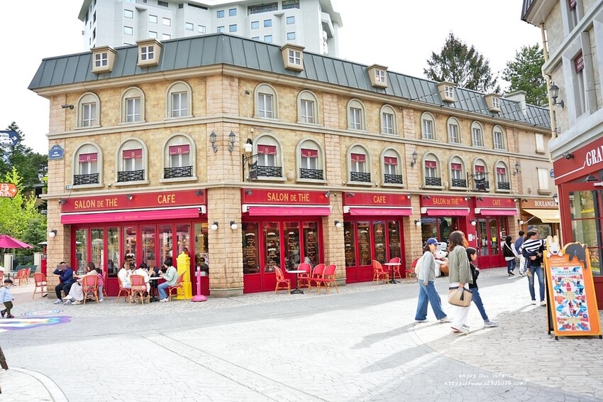 日本【河口湖景點】麗莎與卡斯柏小鎮La vill de Gaspard et Lisa➤很美很美…