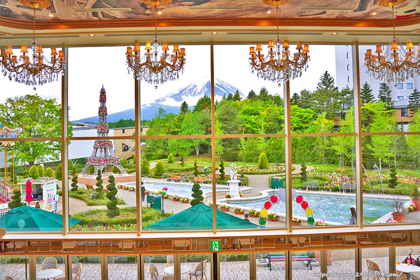 日本【河口湖景點】麗莎與卡斯柏小鎮La vill de Gaspard et Lisa➤很美很美…