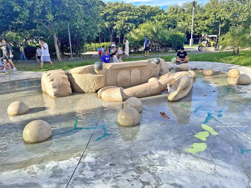 新竹-南寮親子沙灘(南寮兒童挖沙玩水遊憩區)✔免門票✔玩水玩