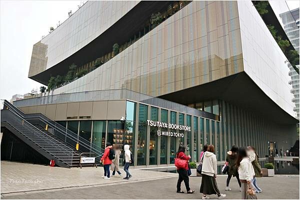 [桃園]桃園市立圖書館總館|假日親子共讀好去處，分齡分眾閱覽