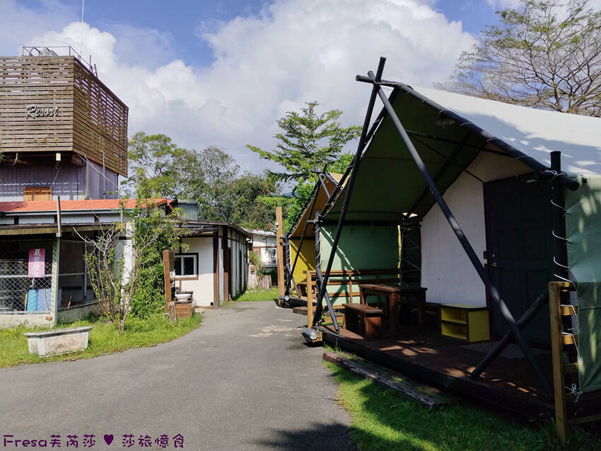 高雄市六龜區高雄旅遊│客庄山城趣│騎乘電輔車逛新威森林公園.六龜傳統辦桌菜+老街巡禮+檨仔腳DIY窯烤麵包.入住寶來
