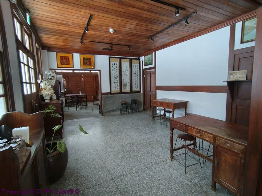 高雄市六龜區高雄旅遊│客庄山城趣│騎乘電輔車逛新威森林公園.六龜傳統辦桌菜+老街巡禮+檨仔腳DIY窯烤麵包.入住寶來