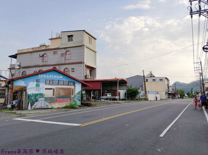 高雄市六龜區高雄旅遊│客庄山城趣│騎乘電輔車逛新威森林公園.六龜傳統辦桌菜+老街巡禮+檨仔腳DIY窯烤麵包.入住寶來