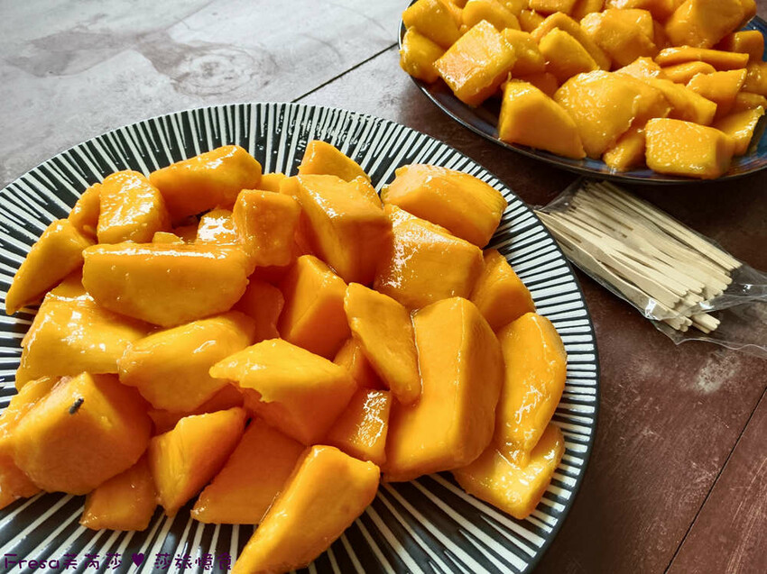 高雄市六龜區高雄旅遊│客庄山城趣│騎乘電輔車逛新威森林公園.六龜傳統辦桌菜+老街巡禮+檨仔腳DIY窯烤麵包.入住寶來