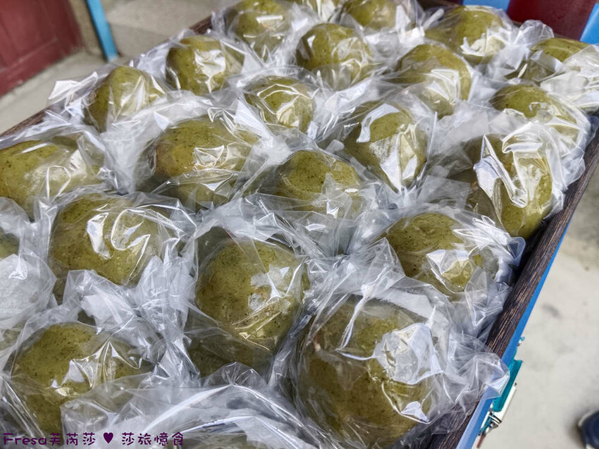 高雄市六龜區高雄旅遊│客庄山城趣│騎乘電輔車逛新威森林公園.六龜傳統辦桌菜+老街巡禮+檨仔腳DIY窯烤麵包.入住寶來