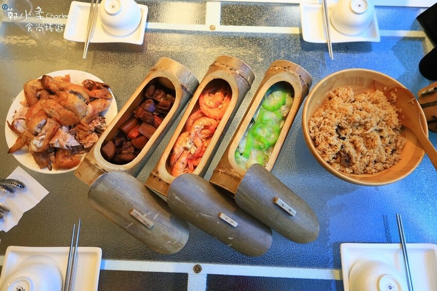 南投縣竹山鎮南投竹山|忘憂天空渡假村-一泊二食竹筒飯甕烤雞.烤肉包區.樹屋水管屋海盜船屋.兔子遊樂園.酒吧.山上住宿|體