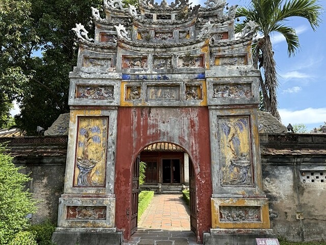 2024越南中越D2 順化➯📸順化大內阮氏皇城➯☕越式下午茶