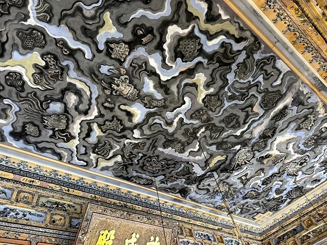 2024 D1✈️桃園機場➯✈️峴港機場➯🚌順化➯📸啟定皇陵