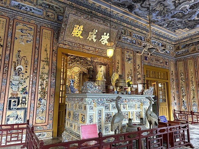 2024 D1✈️桃園機場➯✈️峴港機場➯🚌順化➯📸啟定皇陵