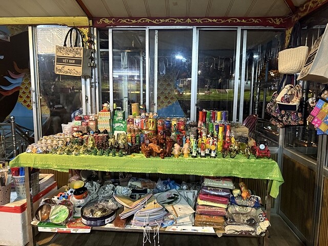 2024 D1✈️桃園機場➯✈️峴港機場➯🚌順化➯📸啟定皇陵