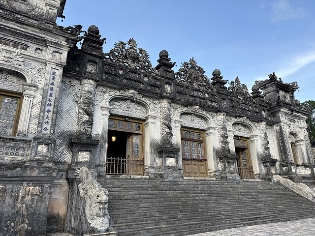 2024 D1✈️桃園機場➯✈️峴港機場➯🚌順化➯📸啟定皇陵