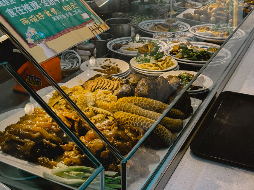 台東縣台東市太麻里金針花海