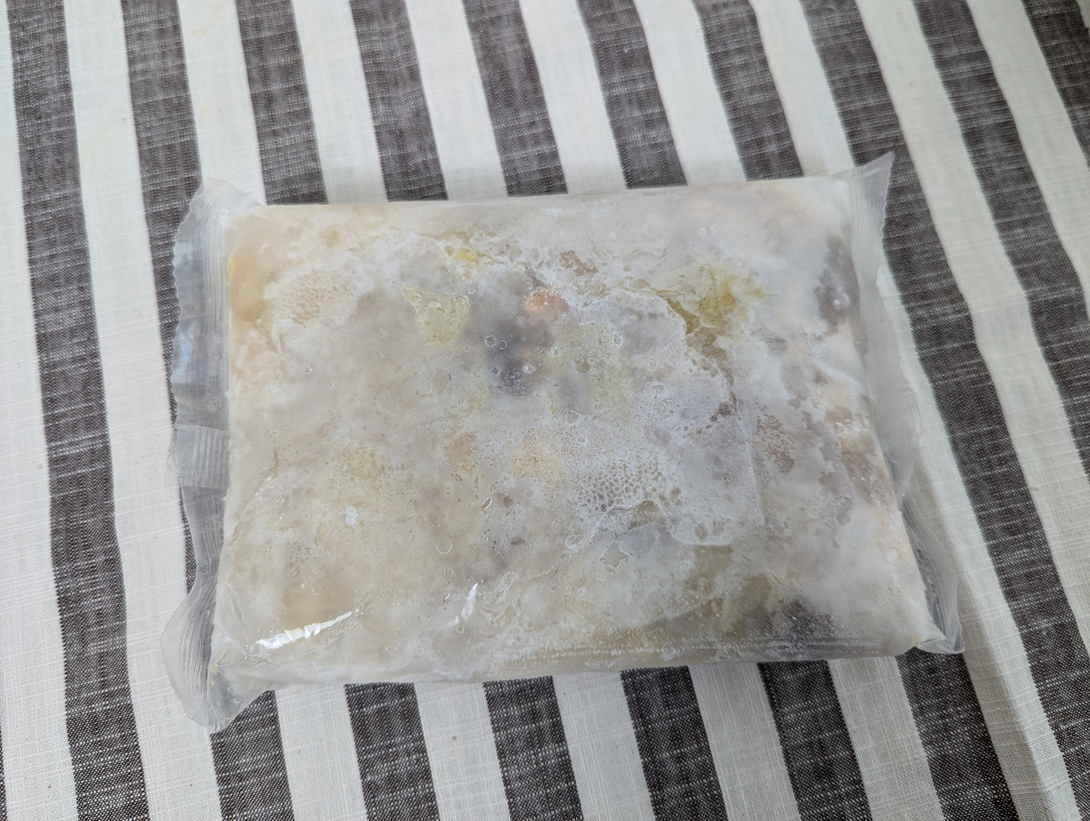 火鍋湯底推薦～冷冷的天配上村子口的酸白菜火鍋，心也暖暖的~