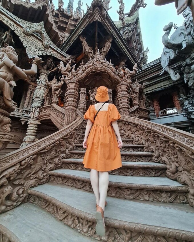 TOP8芭達雅必去景點推薦:水上市集、寺廟全都有,包車輕鬆玩全島!