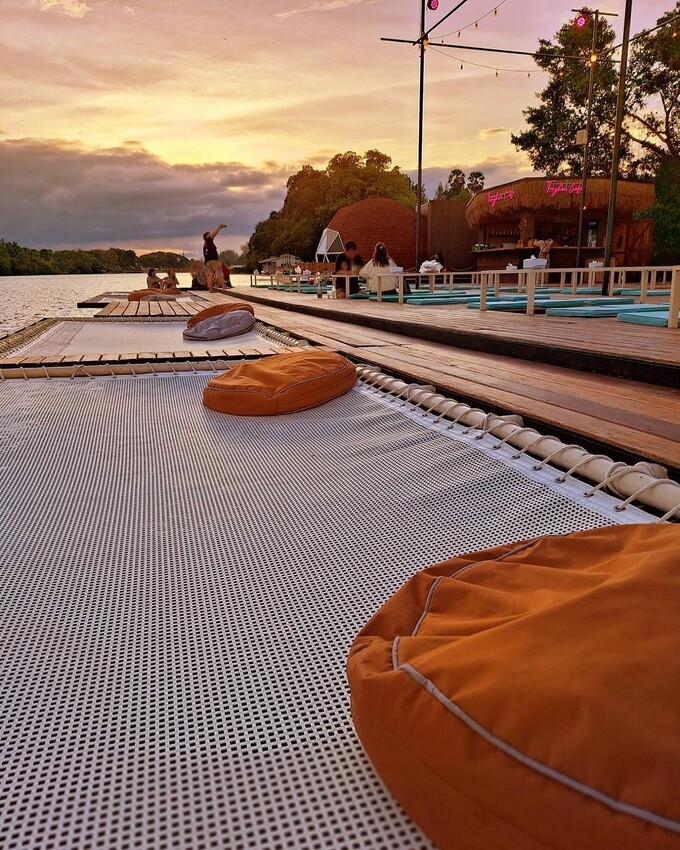 TOP10北碧府美食清單：河畔餐廳、小馬爾地夫咖啡廳、泡腳浮誇餐廳、正宗泰北菜都有！