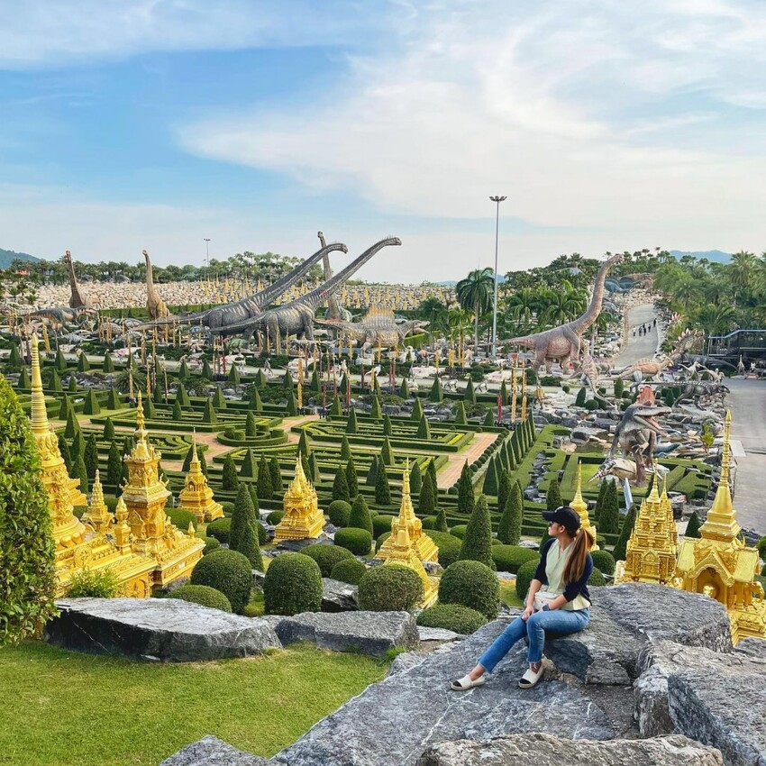 TOP8芭達雅必去景點推薦:水上市集、寺廟全都有,包車輕鬆玩全島!