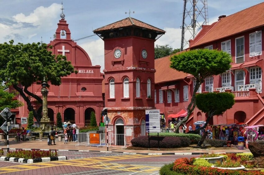 馬來西亞包車旅遊｜吉隆坡、檳城、沙巴包車推薦：機場接送、一日遊、多日遊都沒問題！