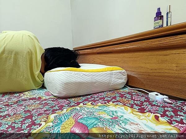 秝秝榮AirCozy智能氣動枕/可自動調整高度的功能性枕頭分 秝秝榮AirCozy智能氣動枕/可自動調整高度的功能性枕頭分