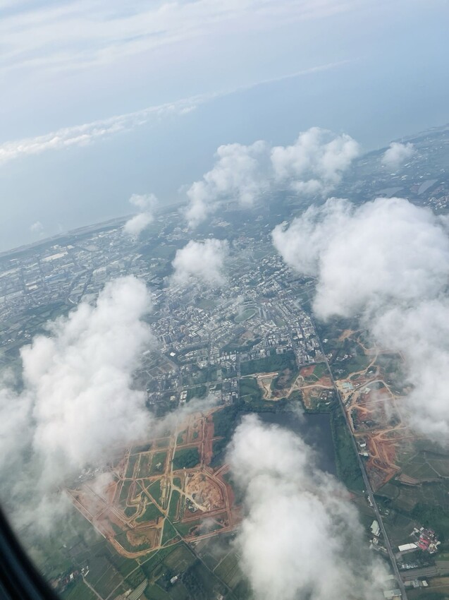 開箱長榮航空商務艙台北飛沖繩那霸