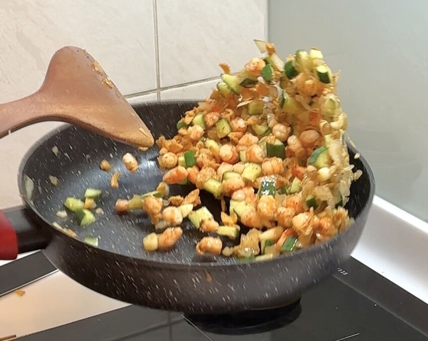 食譜分享|金沙蝦仁豆腐、可樂果蝦鬆-安永鮮物根島蝦仁 – 艾瑞絲的吃貨日常