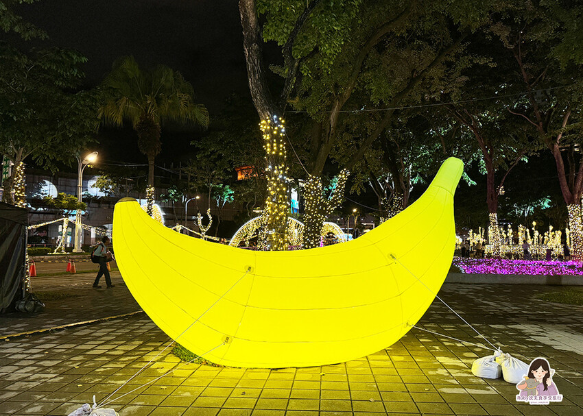 【2024新北歡樂耶誕城】開城前走透透，11月15日點燈開城