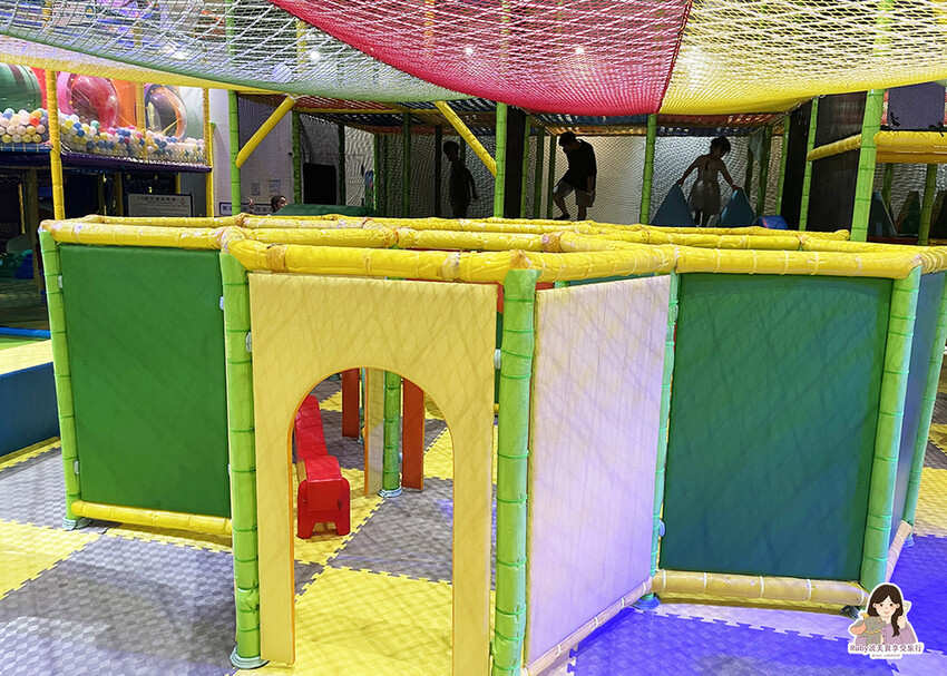 【土城親子館】PaPark爬爬客親子樂園-土城日月光店-彩虹 【土城親子館】PaPark爬爬客親子樂園-土城日月光店-彩虹